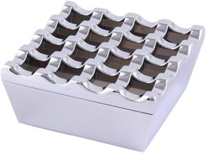 Font  Ashtray Square 8*8*3.5 cm