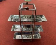 three-layer shelf with long hammered plate