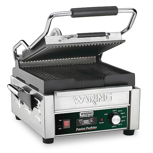 COMPACT ITALIAN-STYLE PANINI GRILL